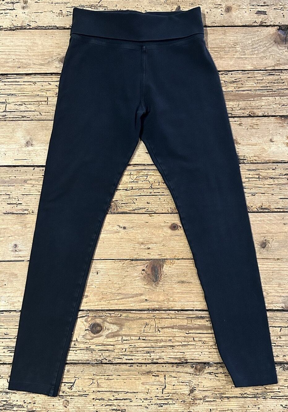Tea Party Women’s Size S Black Foldover Leggings